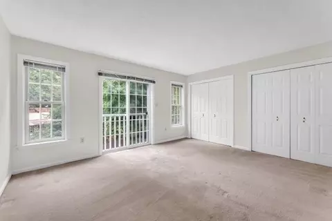 70 Castlegate Dr #70, Springfield, MA 01129 photo 19