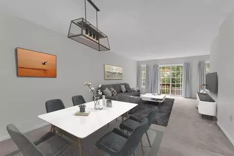 70 Castlegate Dr #70, Springfield, MA 01129 photo 8