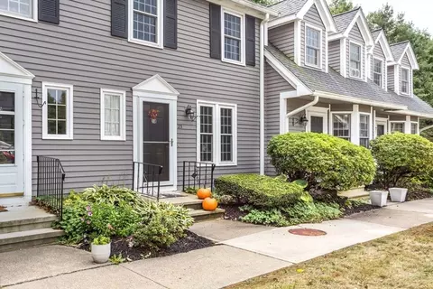 23 Country Village Way #23, Millis, MA 02054