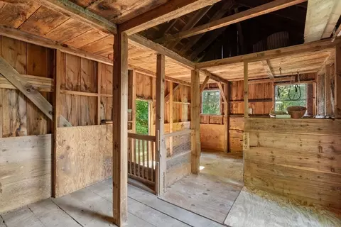 79 Fowler St, Upton, MA 01568 photo 20