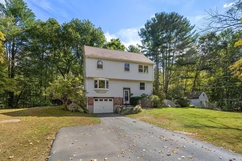 79 Fowler St, Upton, MA 01568 photo 3