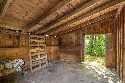 79 Fowler St, Upton, MA 01568 photo 19