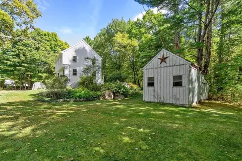 79 Fowler St, Upton, MA 01568 photo 4