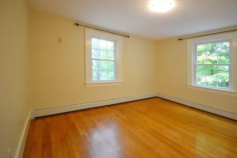 22 Baxter St, Worcester, MA 01602 photo 24