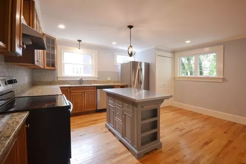 22 Baxter St, Worcester, MA 01602 photo 16