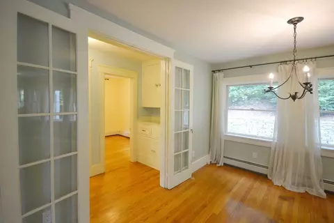 22 Baxter St, Worcester, MA 01602 photo 11