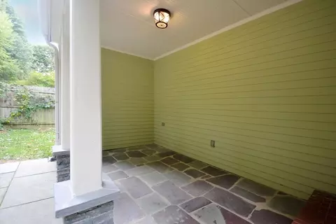 22 Baxter St, Worcester, MA 01602 photo 36