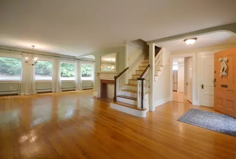 22 Baxter St, Worcester, MA 01602 photo 6