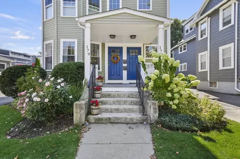 179 Spruce St #179, Watertown, MA 02472