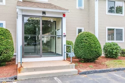6 Arbor Way # D, Holyoke, MA 01040
