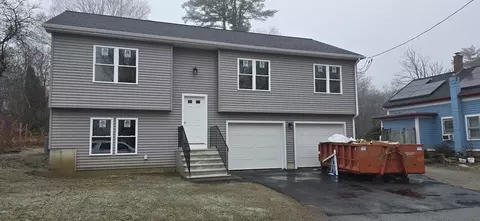 33 Mechanic St, Warren, MA 01083