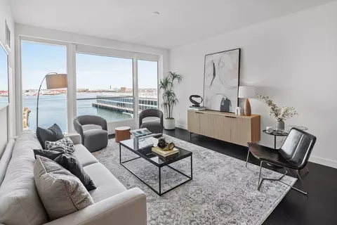150 Seaport Blvd #10C, Boston, MA 02210