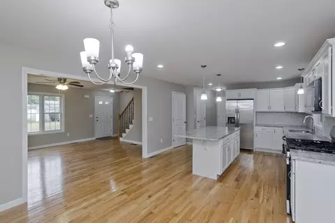 82 Judson, Springfield, MA 01104 photo 5