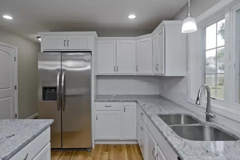 82 Judson, Springfield, MA 01104 photo 13