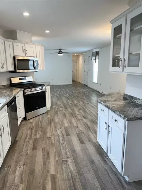 105 Peter St, Raynham, MA 02767 photo 9