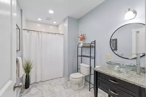 53 Corey St #2S, Everett, MA 02149 photo 17