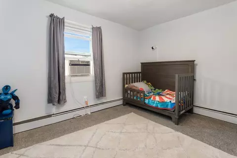 Bedroom - 6 Bates Park Ave, Beverly, MA 01915 photo 4 of 5