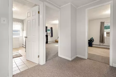 Entry Way - 6 Bates Park Ave, Beverly, MA 01915 photo 3 of 3