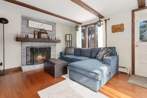 Living - 6 Bates Park Ave, Beverly, MA 01915 photo 1 of 2