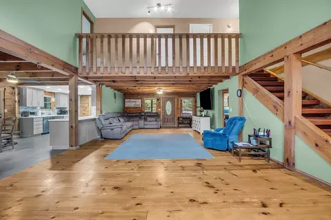 61 Shadow Ln, Orange, MA 01364 photo 7