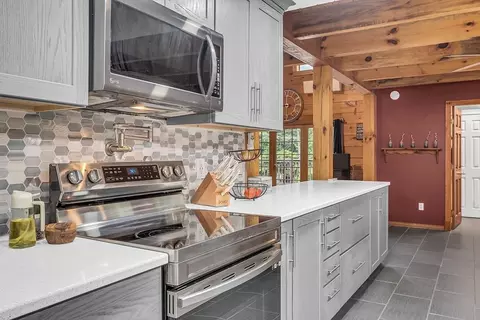 61 Shadow Ln, Orange, MA 01364 photo 15