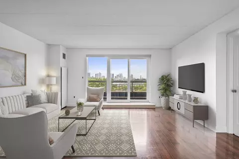 50 Boatswains Way #204, Chelsea, MA 02150