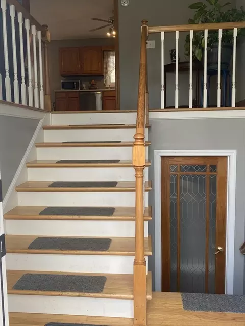 699 Valentine St, Fall River, MA 02720 photo 10