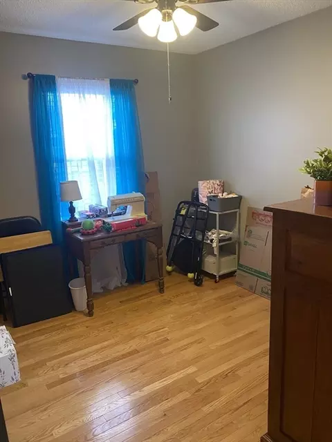 699 Valentine St, Fall River, MA 02720 photo 23