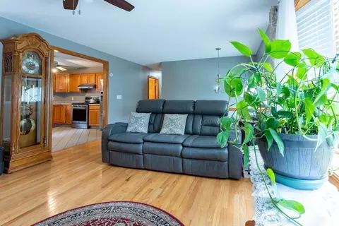 699 Valentine St, Fall River, MA 02720 photo 19