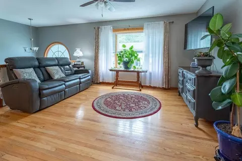 699 Valentine St, Fall River, MA 02720 photo 18