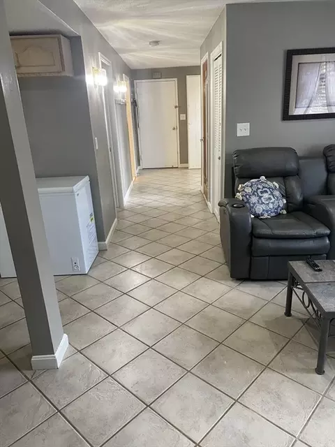 699 Valentine St, Fall River, MA 02720 photo 32