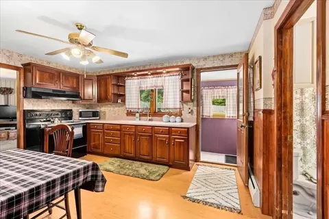 22 Hough Rd, Sutton, MA 01590 photo 5