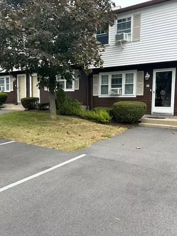4 Al Pace Dr #D, North Attleboro, MA 02760
