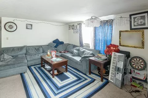 28 Ware St #6, Lowell, MA 01851