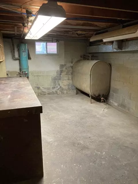 69 Ludlow Rd, Chicopee, MA 01020 photo 25