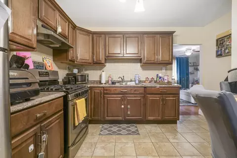 27-29 Blaine St, Fall River, MA 02723 photo 13
