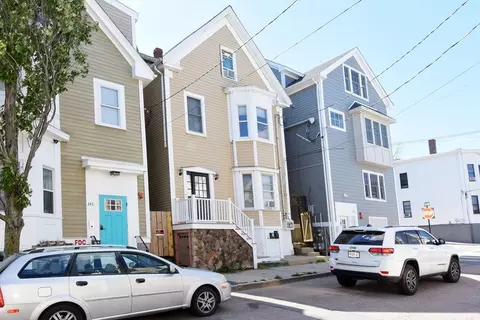 139 Falcon St, Boston, MA 02128