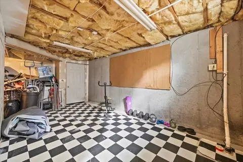 10-12 Beach St, Fall River, MA 02721 photo 20
