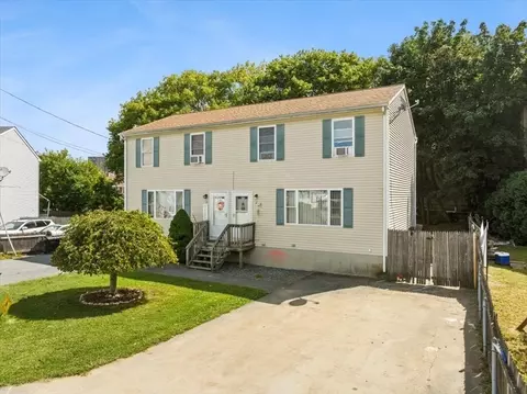 10-12 Beach St, Fall River, MA 02721 photo 3