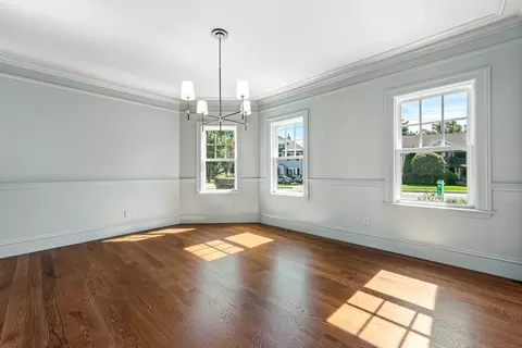 39 Everett Ave, Winchester, MA 01890 photo 9