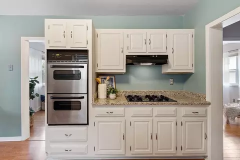 Kitchen - 18 Elm Rd, Everett, MA 02149 photo 4 of 4