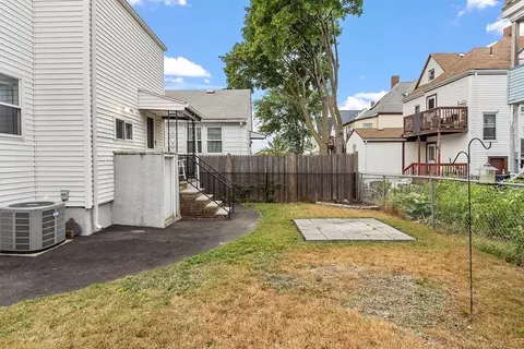 Exterior - 18 Elm Rd, Everett, MA 02149 photo 6 of 6