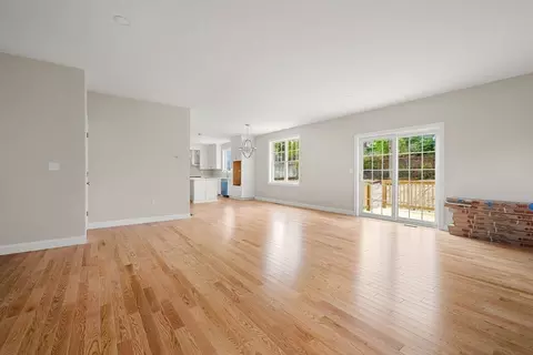 63 Sturtevant St, Beverly, MA 01915 photo 4