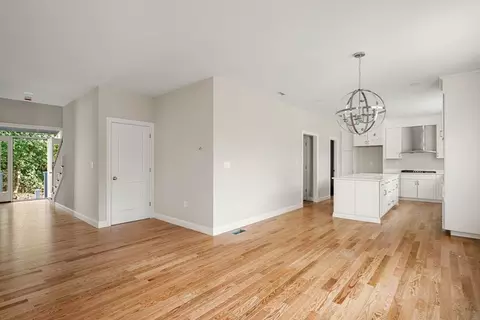 63 Sturtevant St, Beverly, MA 01915 photo 7