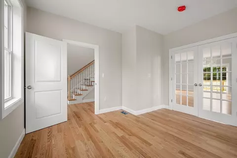 63 Sturtevant St, Beverly, MA 01915 photo 6
