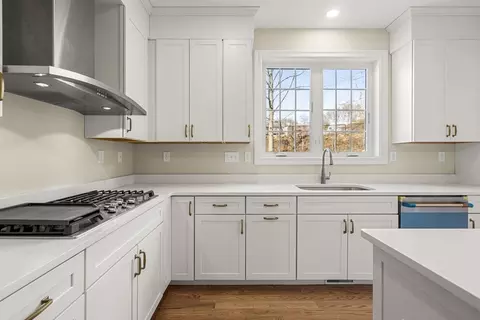 63 Sturtevant St, Beverly, MA 01915 photo 27