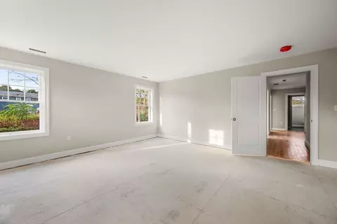 67 Sturtevant St, Beverly, MA 01915 photo 8