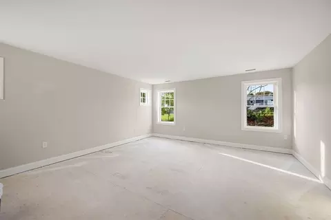 67 Sturtevant St, Beverly, MA 01915 photo 6