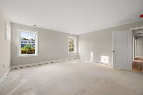 67 Sturtevant St, Beverly, MA 01915 photo 9