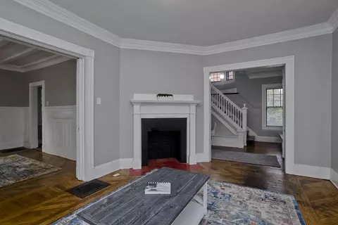 Living - 14 Dorchester St, Springfield, MA 01109 photo 3 of 7